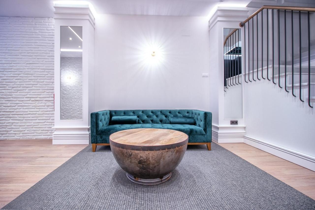 Livemalaga Centro Suites Екстериор снимка